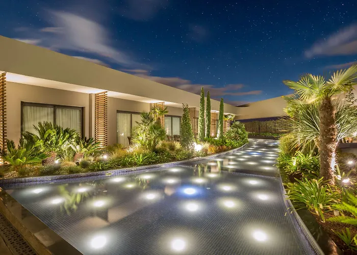 Hotel Doubletree By Hilton Izmir Airport