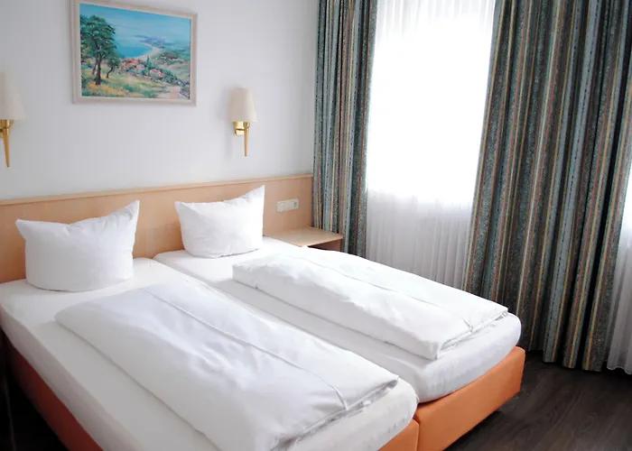Hotel & Cafe Goeller