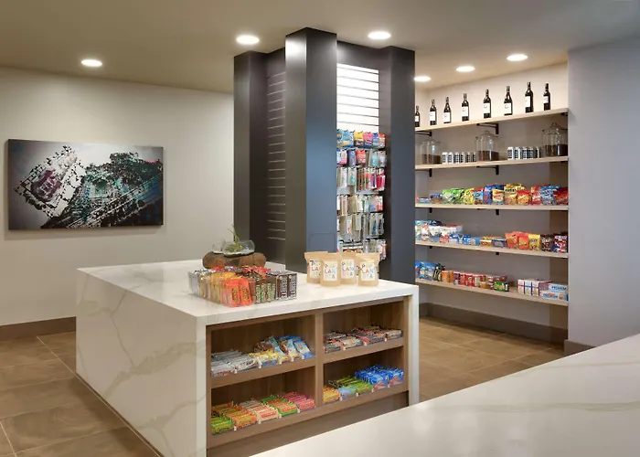 Hyatt House Portland / Downtown Hotel