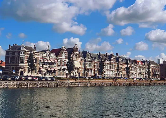 Hotel Loskade 45 Middelburg