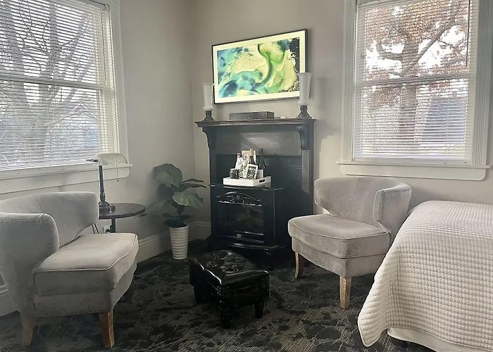 Mccall House Boutique Hotel
