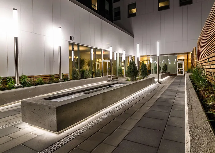 Homewood Suites By Hilton Calgary Downtown