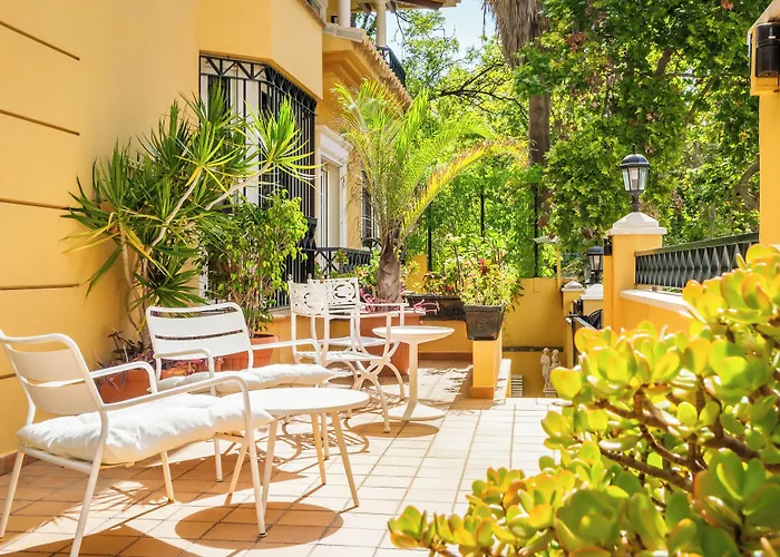 Bypillow Villa Lorena Adults Recommended