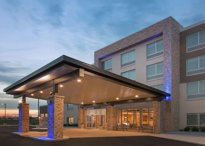 Holiday Inn Express & Suites - Sterling Heights-Detroit Area By Ihg