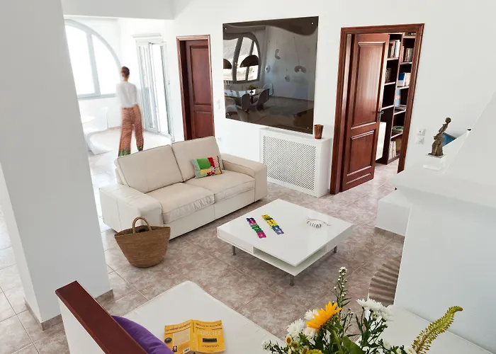 Christou Estate&Villas