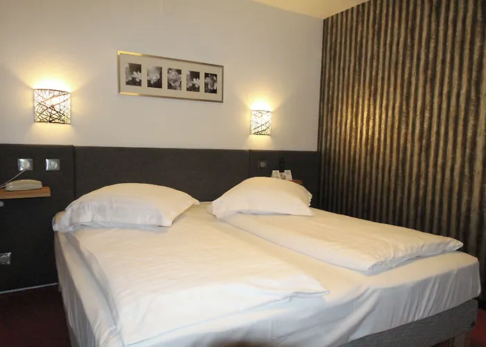 Hôtel 3 étoiles et Restaurant - Le Verger De Bischwiller - Logis Hotels