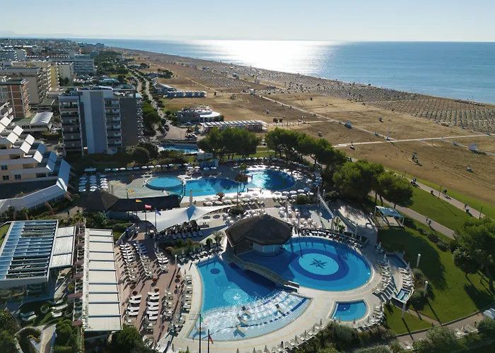 Savoy Beach Hotel & Thermal Spa