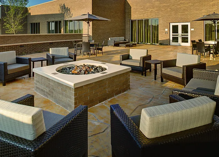Courtyard By Marriott Dallas Carrollton And Carrollton Conference Center