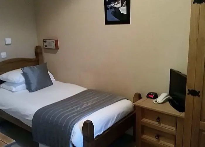 The Royal Hotel Tain