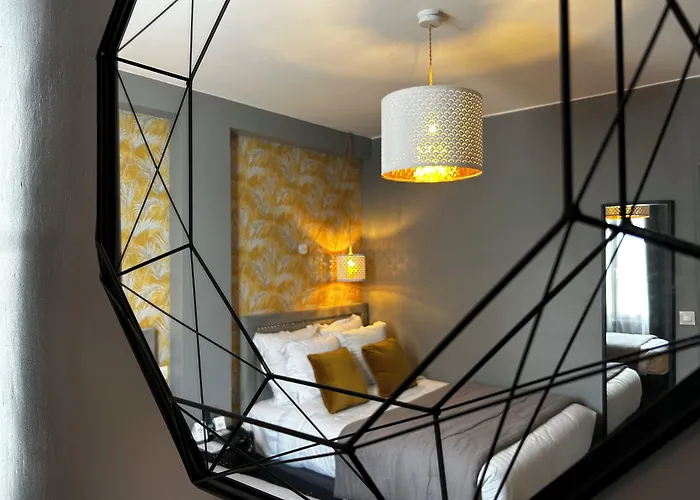 Le Boeuf Couronne - Hotel & Restaurant Chartres- Logis Hotels