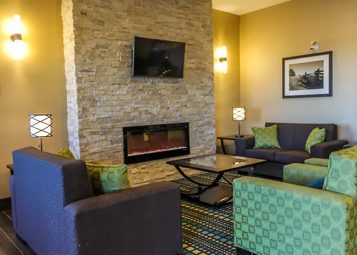 Best Western Plus Moosomin Hotel