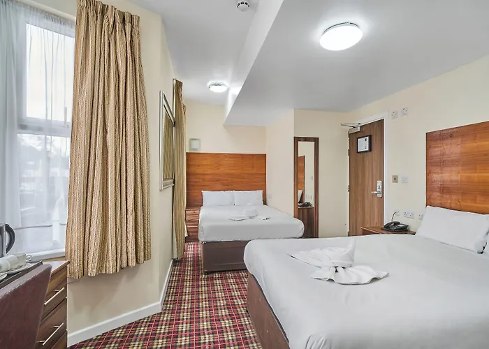 Lucky 8 Hotel