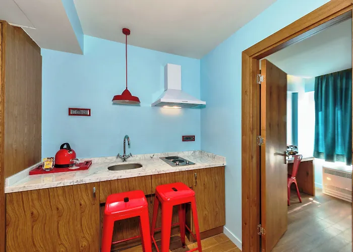 Taksim Istanbul Nis Hotel - Istiklal Street