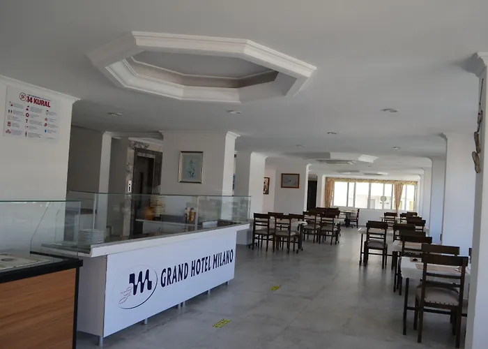 Grand Milano Hotel