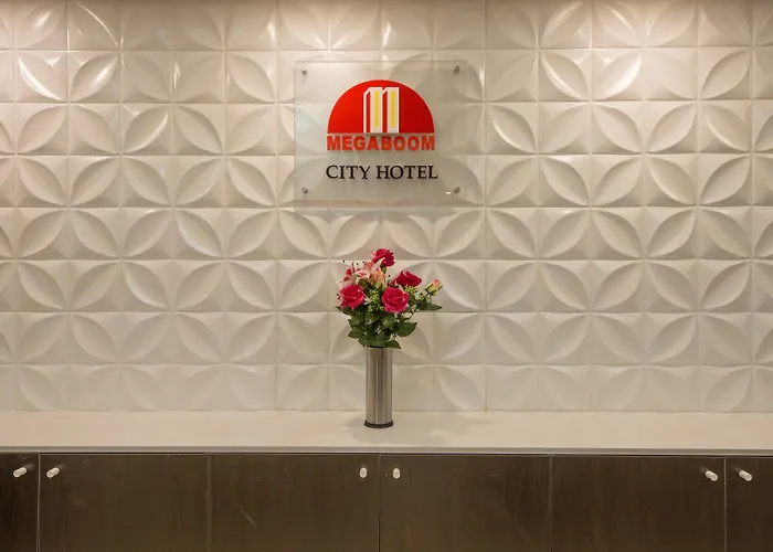 Megaboom City Hotel