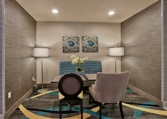 Hampton Inn & Suites Albuquerque Airport