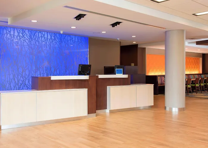 Fairfield Inn & Suites By Marriott Jackson Clinton