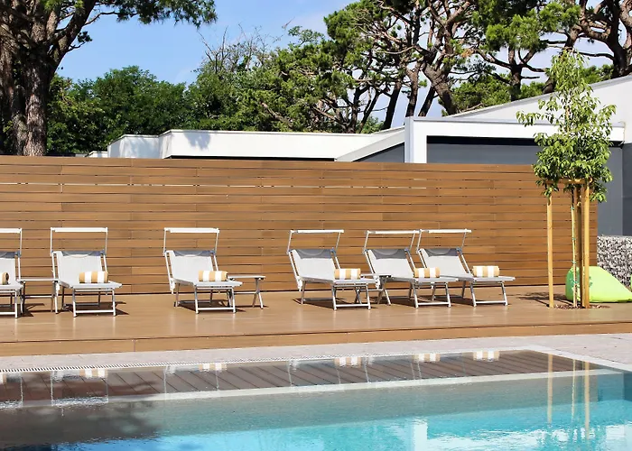 Hotel Mealba Suite & Pool