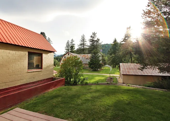 Pine River Ranch B&B
