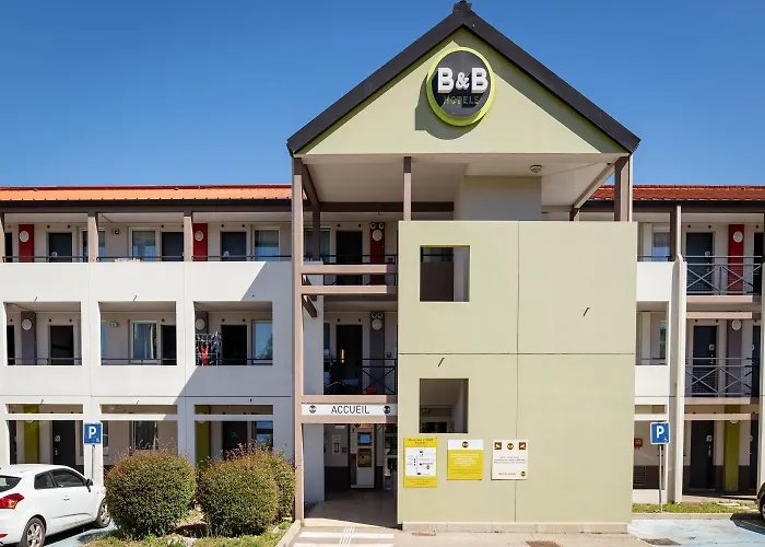 B&B Hotel Avignon 1