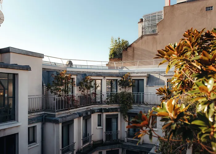 Hotel Eiffel Blomet París