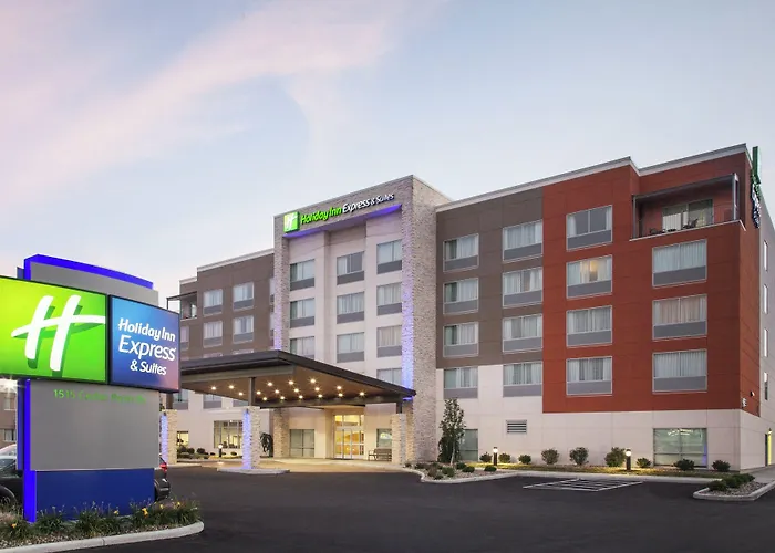 Holiday Inn Express & Suites Sandusky By Ihg