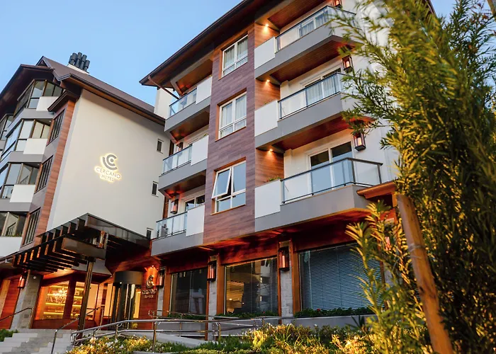 Hotel Cercano