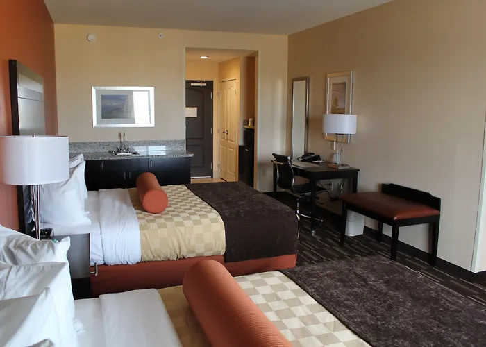 Best Western Plus Desert Poppy Inn