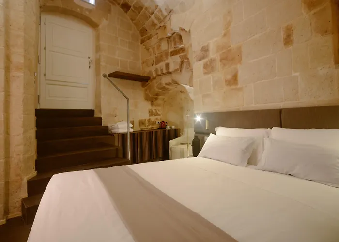 Le Malve Cave Retreat