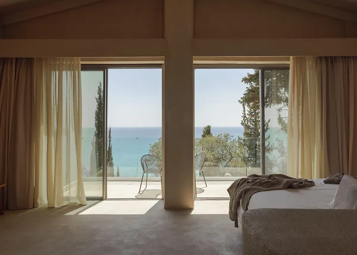 F Zeen Kefalonia (Adults Only)