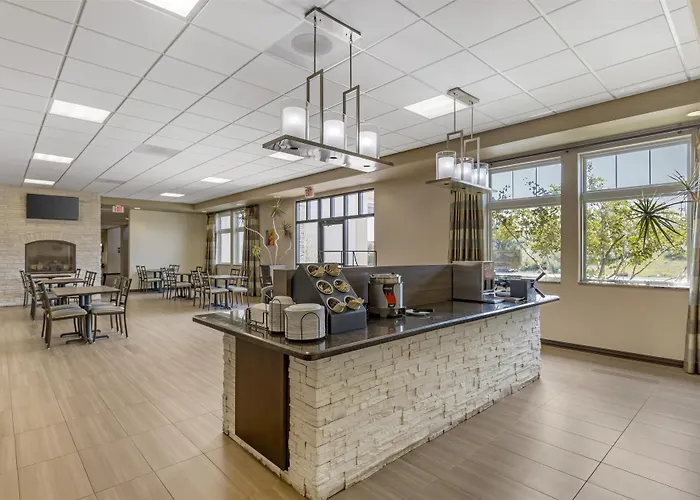 Best Western Plus Havre Inn & Suites