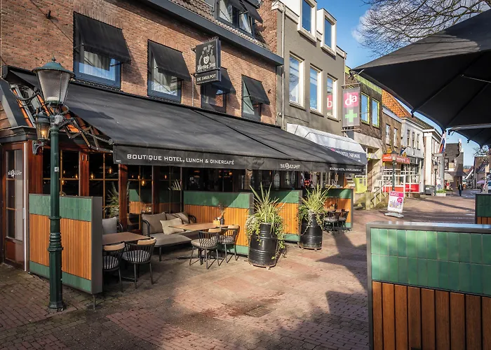 Boutique Hotel De Smulpot Den Burg