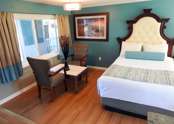 Seacoast Inn Hyannis