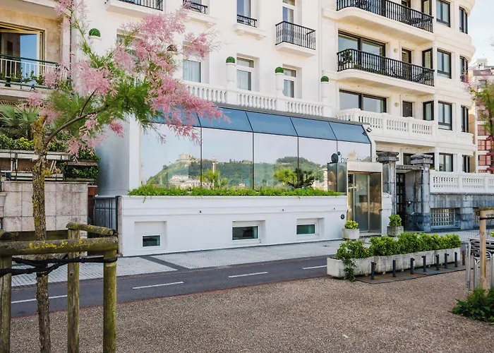 Hotel Niza