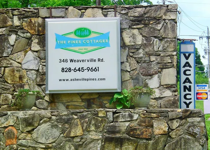 The Pines Cottages Woodfin