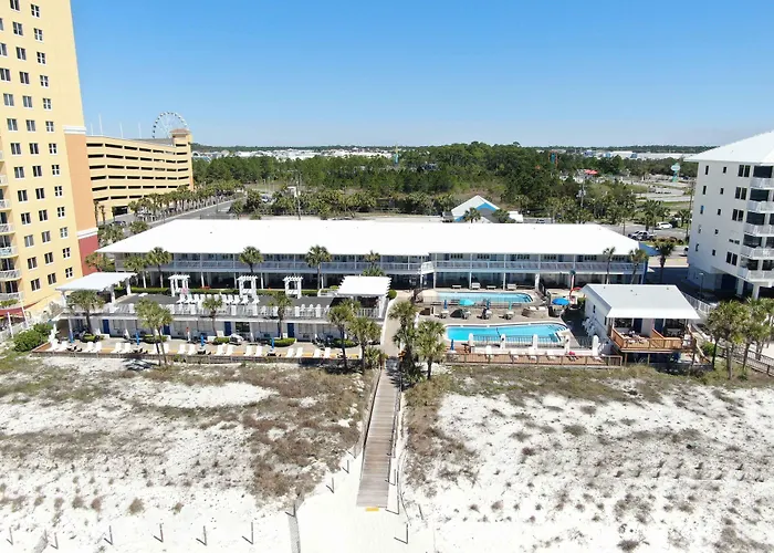 The Driftwood Lodge Panama City Beach