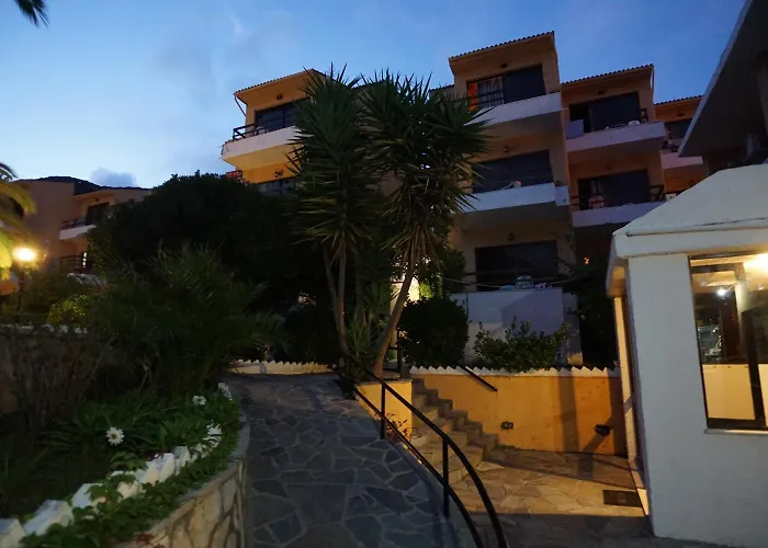 Le Mirage Hotel