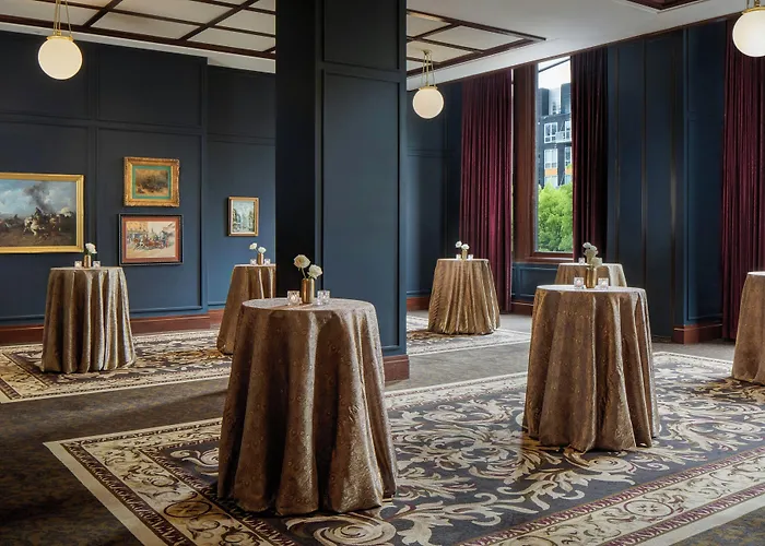 Hotel David Whitney, Autograph Collection Detroit