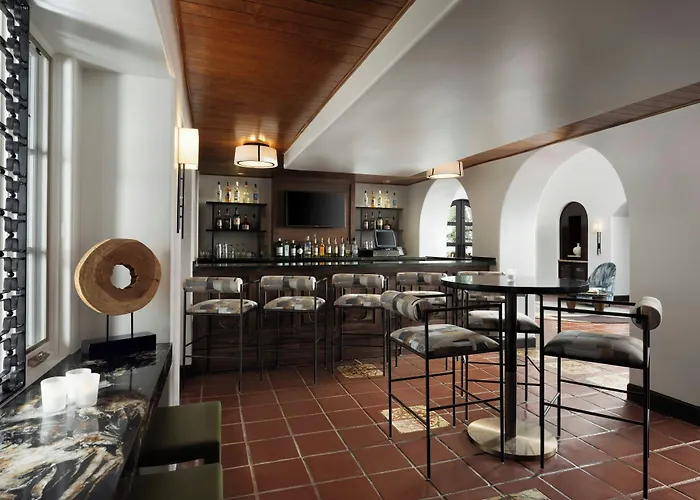 Triada Palm Springs, Autograph Collection
