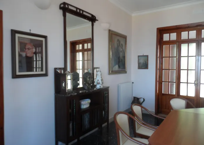 Ancelle Sorrento - Casa D'Accoglienza