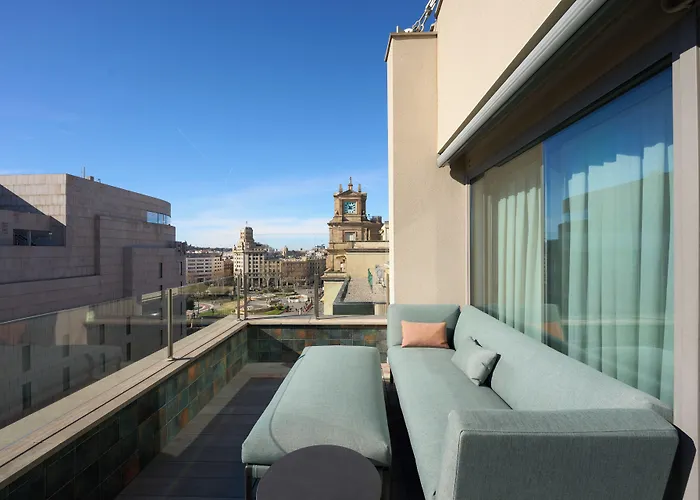 Catalonia Square 4* Sup