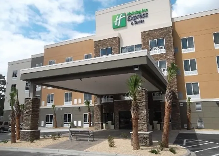 Holiday Inn Express & Suites Southport - Oak Island Area By Ihg