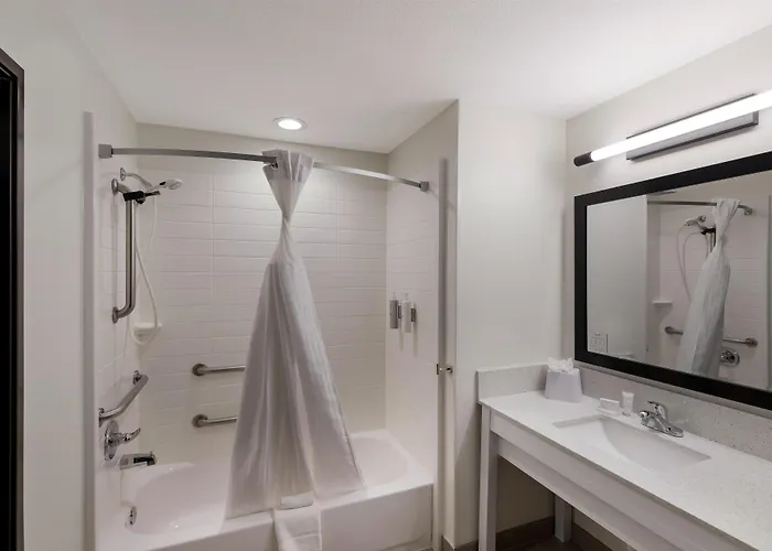 Spark By Hilton Midland South
