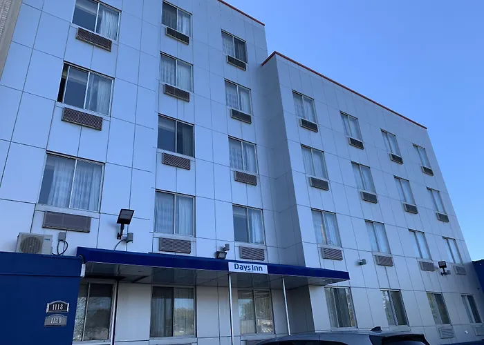 Days Inn By Wyndham Brooklyn Borough Park