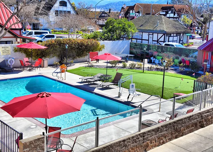 Royal Copenhagen Inn Solvang