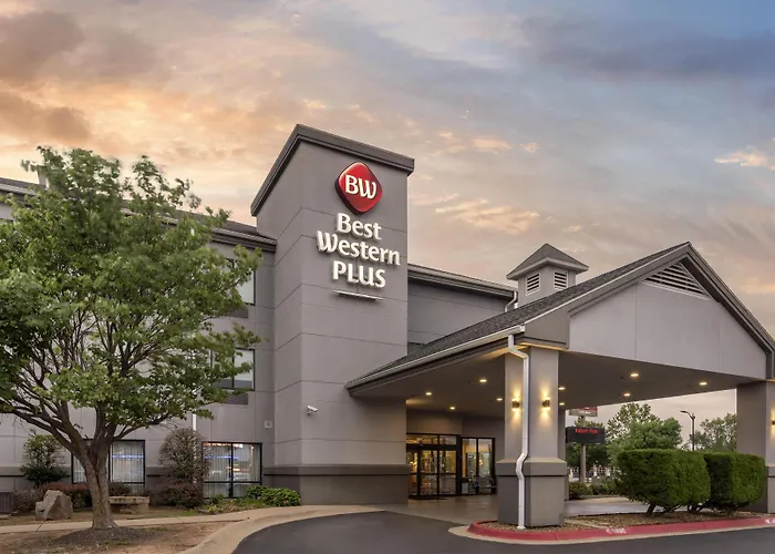 Best Western Plus Castlerock Inn & Suites