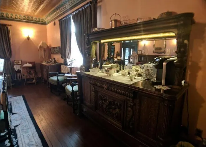 Alaska Heritage House Bed And Breakfast
