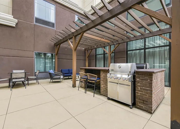 Homewood Suites By Hilton Huntsville-Downtown