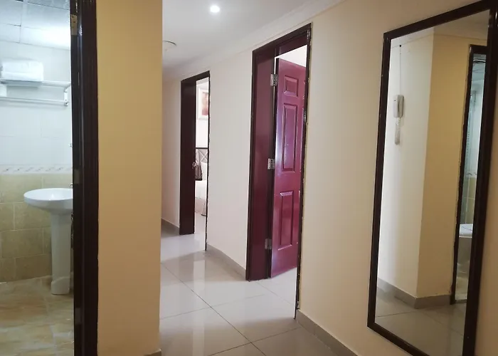 Crown Palace Hotel & Suites