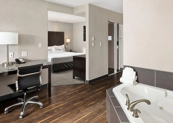 Home Inn & Suites - Swift Current